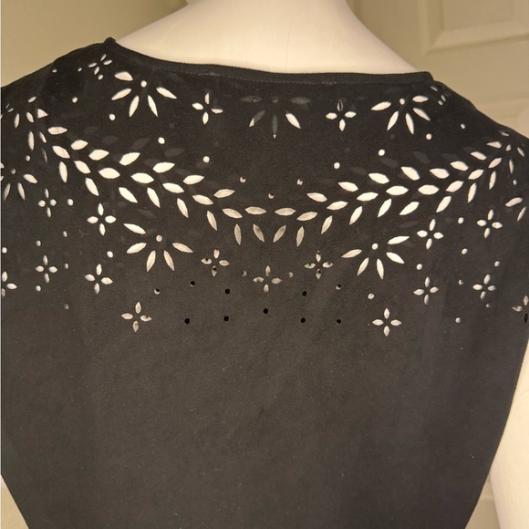 Idyllwind Black Sleeveless Fringe Top Western Style Size Medium - Picture 9 of 15